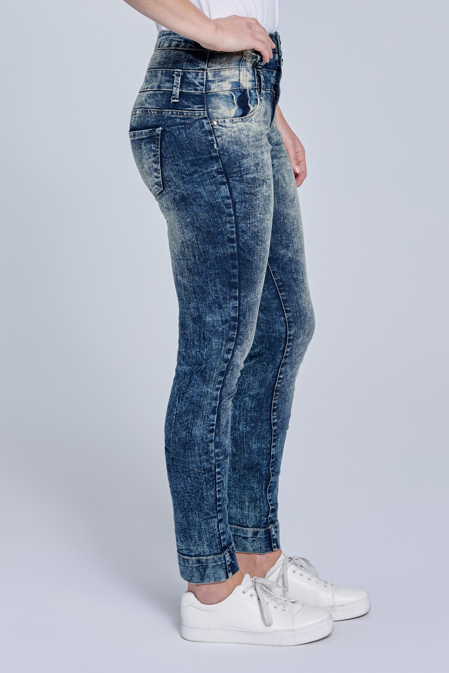Juniors' Acid Wash 3 Button Jean at 